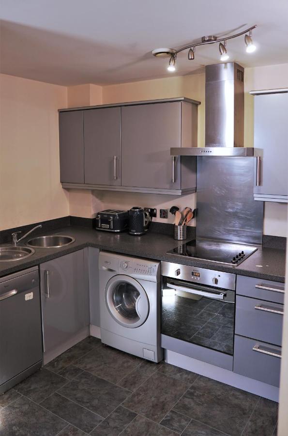 Broad Gauge Apartments Wolverhampton Exterior photo
