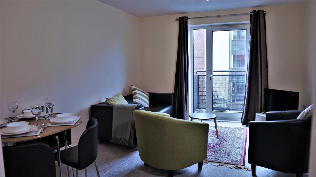 Broad Gauge Apartments Wolverhampton Exterior photo