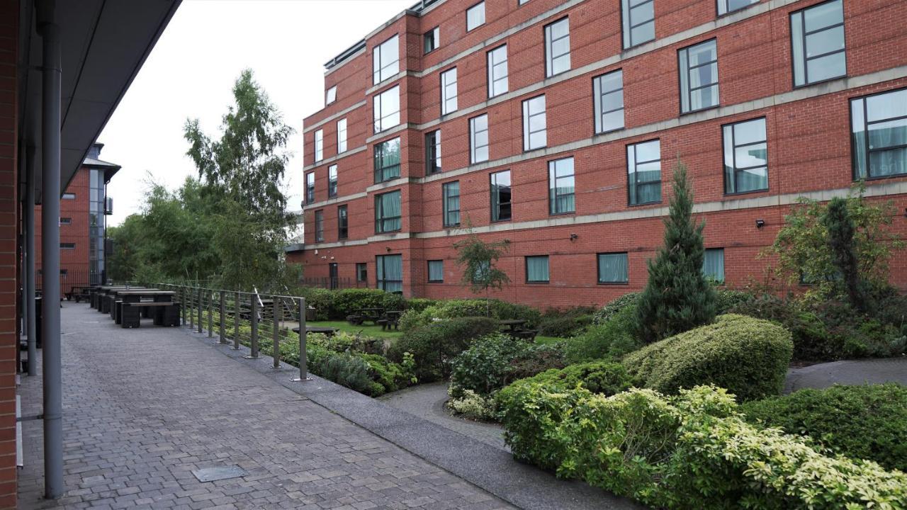 Broad Gauge Apartments Wolverhampton Exterior photo