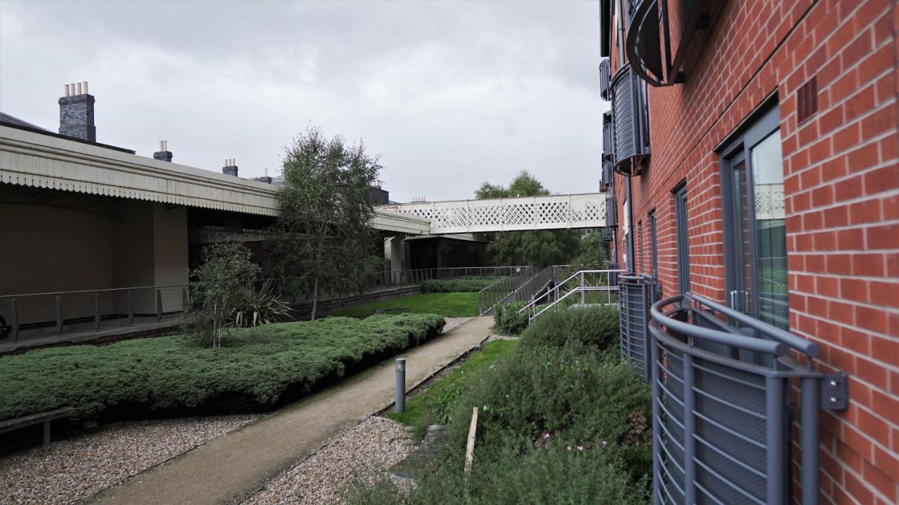 Broad Gauge Apartments Wolverhampton Exterior photo