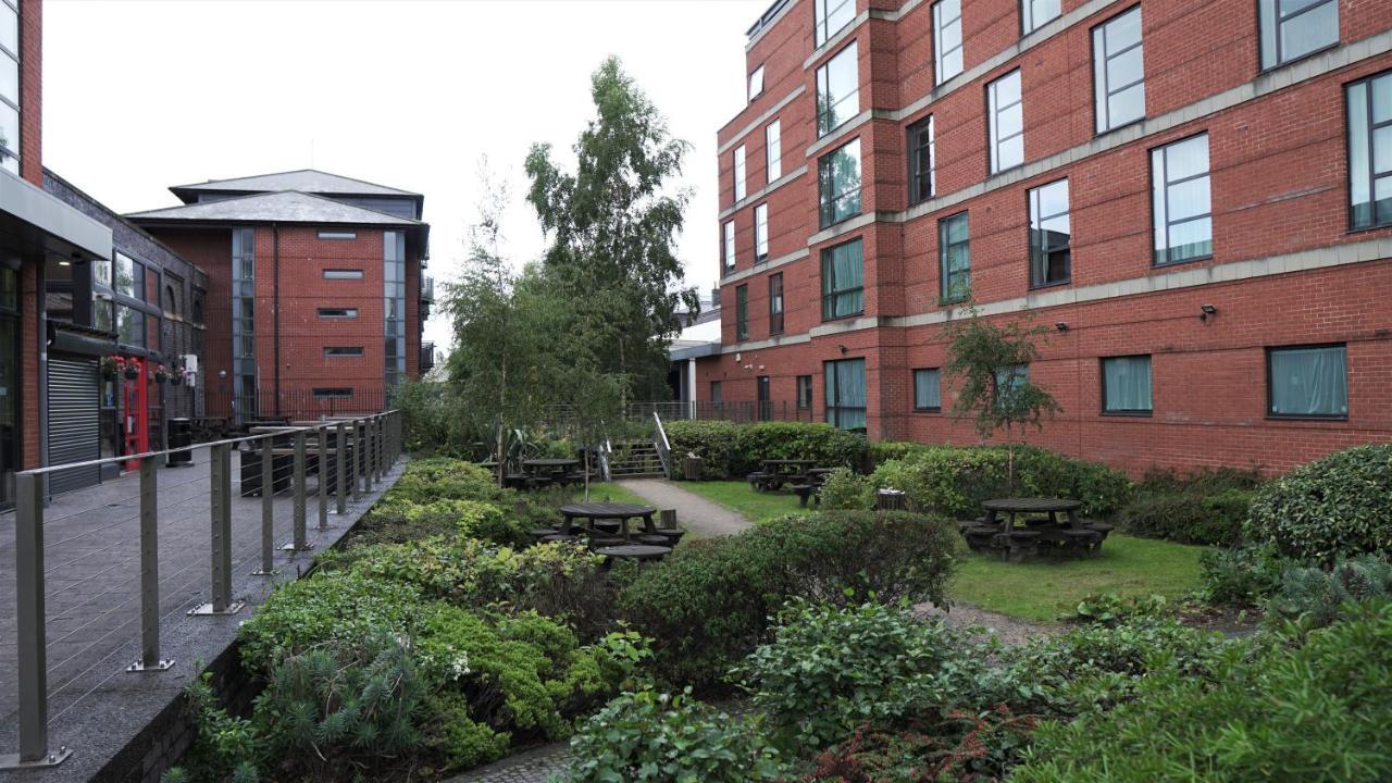 Broad Gauge Apartments Wolverhampton Exterior photo